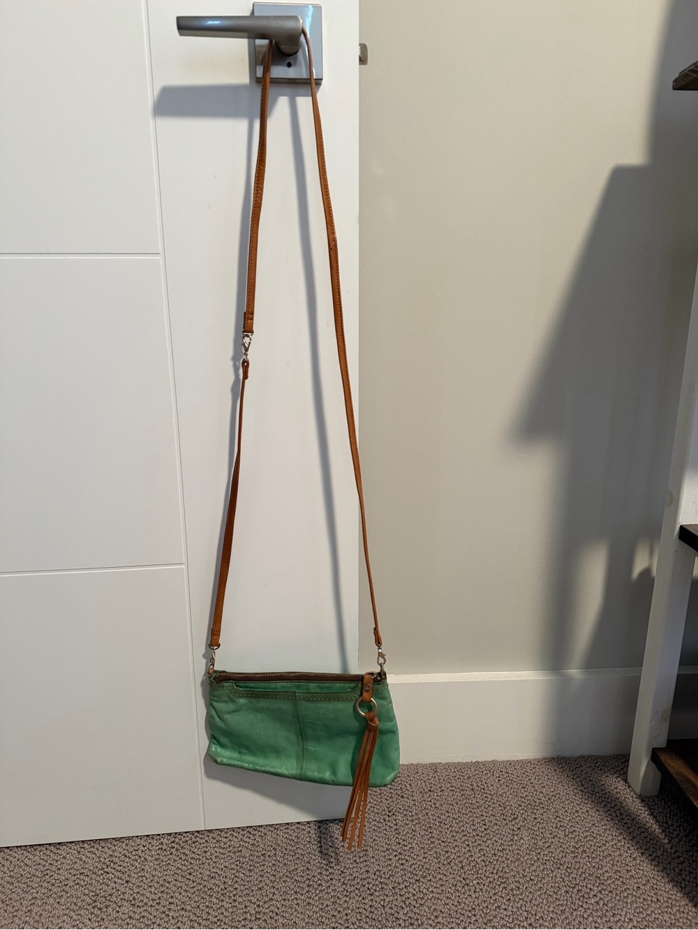 HOBO Green Leather Adjustable Strap Crossbody Bag - Picture 2 of 8